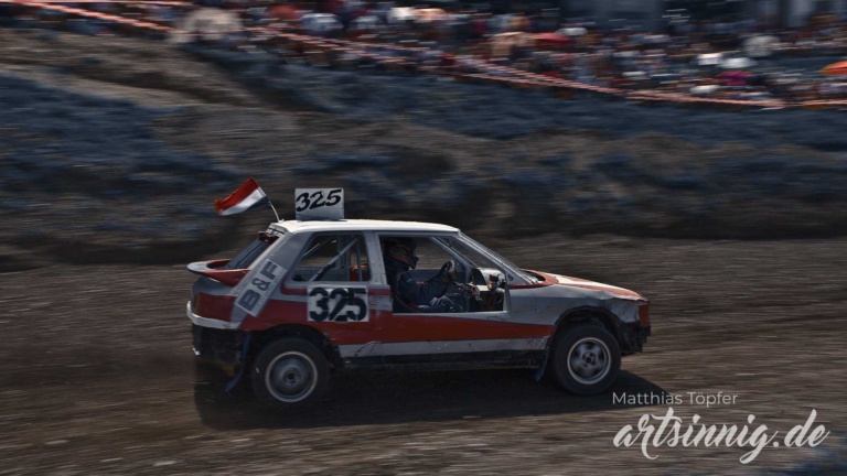 slow shutter speed motorsport stock car racing